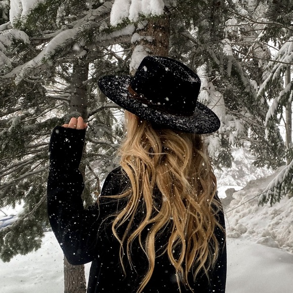 PATINA fedora - Picture 2 of 9